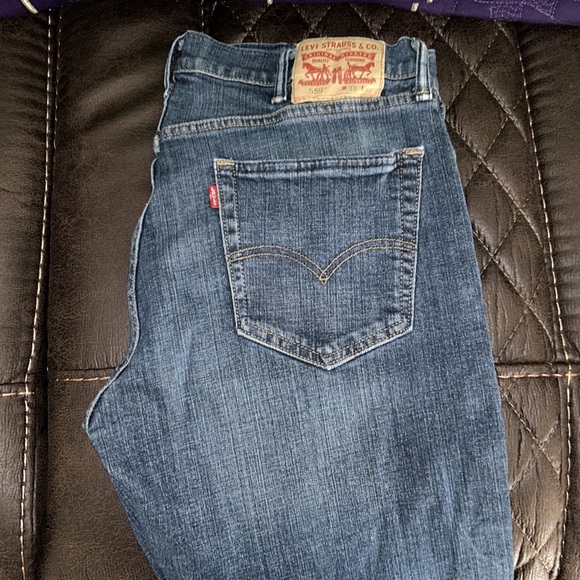 Men’s Levi’s 559 - Picture 2 of 3